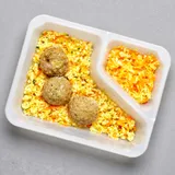 Zdjęcie produktu Fit kotlety mielone z indyka z kaszą bulgur i surówką