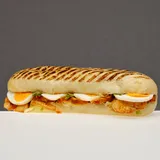 Zdjęcie produktu Jajko i kurczak-jasny paluch z grillowanym kurczakiem i jajkiem